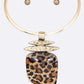 Large Resin Pendant Iconic Collar Necklace Set