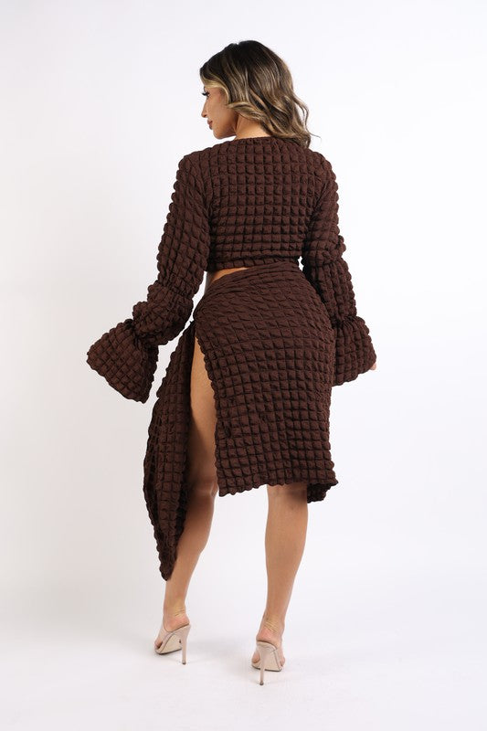 Popcorn long sleeve top and side tie skirt set